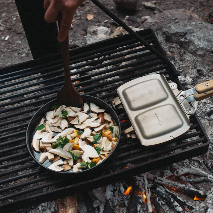 Discovering Outdoor Cooking Techniques for Your Kitchen