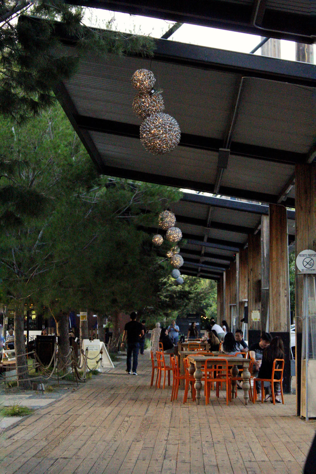 Enhance Your Outdoor Kitchen with Stylish Seating